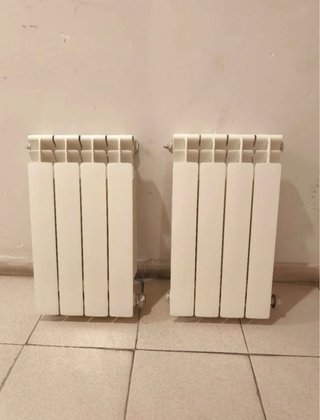 Radiador blanco de metal