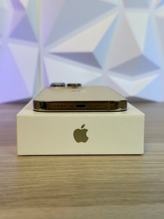 IMPECABLE iPhone 14 PRO