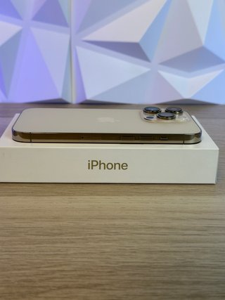 IMPECABLE iPhone 14 PRO