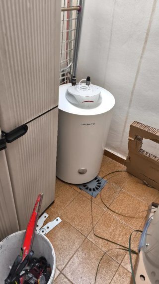 Calentador Eléctrico Ariston Poco Uso