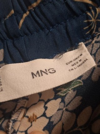 Pantalón estampado floral Mango T M