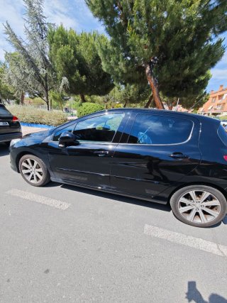 Peugeot 308 2012