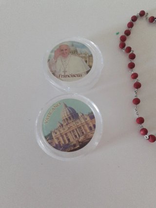 Rosario Vaticano con medallas Papa Franciscus