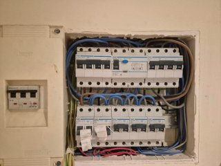 ELECTRICISTA PROFESIONAL VALENCIA Y ALREDEDORES.