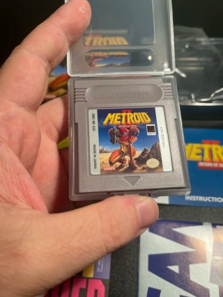 Metroid II Return of Samus CAMBIO