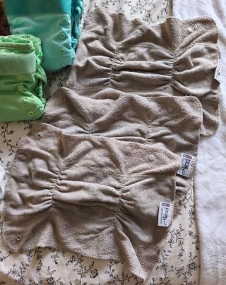 Lote 5 pañales de tela Pop In y absorbentes