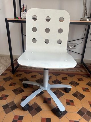 Silla de escritorio con ruedas