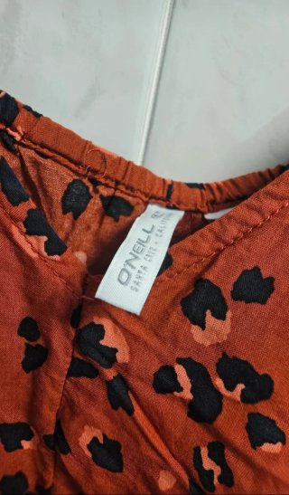 Mono sin extrenar animal print print.