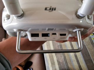Drone DJI Phantom con accesorios