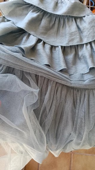 Vestido niña azul volantes tul