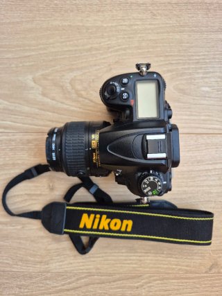 Nikon d7000 + Nikkor 18-55