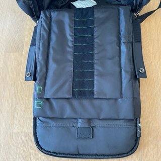 Mochila Samsonite Securipak Gris y Verde