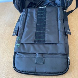 Mochila Samsonite Securipak Gris y Verde