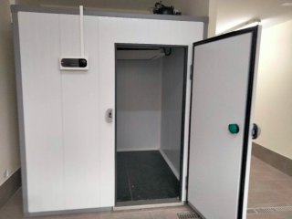 Cámara frigorífica modular Medidas: 2120×2120×2320