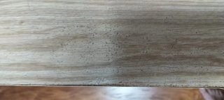Mesa de escritorio grande y robusta