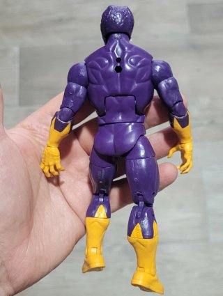 Marvel Figura de Acción Serpiente Morada