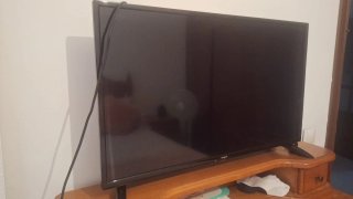 Televisión Engel 32 Negra