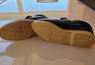 Zapatos de piel niño azul marino con velcro
