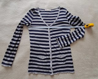 Chaqueta de rayas azul y gris