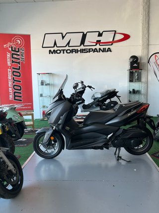 Yamaha XMAX 125 Negra