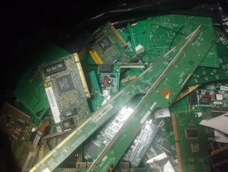 Schede elettroniche oro