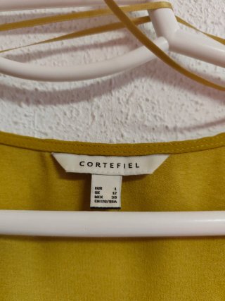 Kimono de chica talla L de Cortefiel.