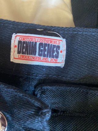 Pantalón Corteiz ancho skate negro
