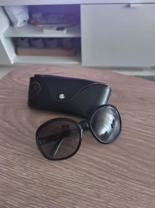 Occhiali da sole da donna Ray-Ban