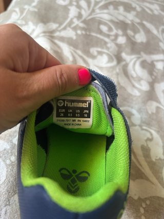 Botas de fútbol niño talla 26