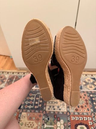 Sandalias de cuña estilo alpargata – Negras – 39