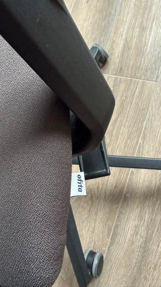 Silla de oficina ergonómica. Me costo 150€