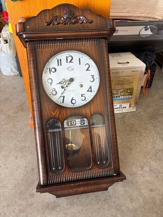 Reloj de pared antiguo 31 DAY