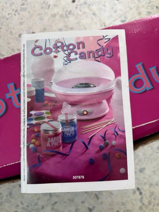 Máquina de algodón de azúcar rosa