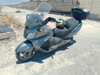 Suzuki Burgman 650 correa rota