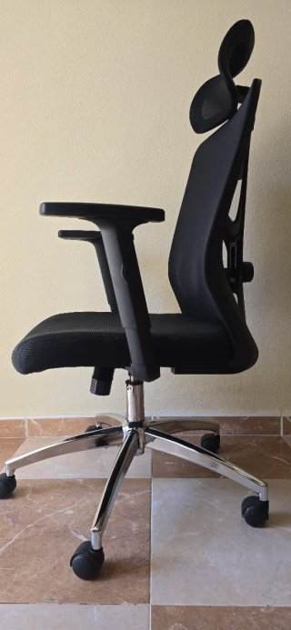 Sillón de oficina ergonómico con ruedas