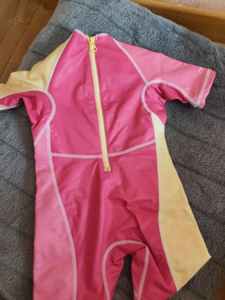 Neopreno niña rosa y amarillo