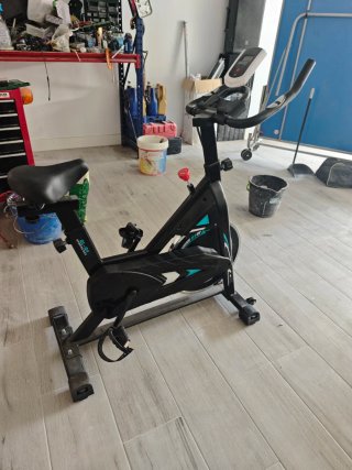 Bicicleta de Spinning Negra