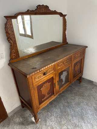 Mueble antiguo