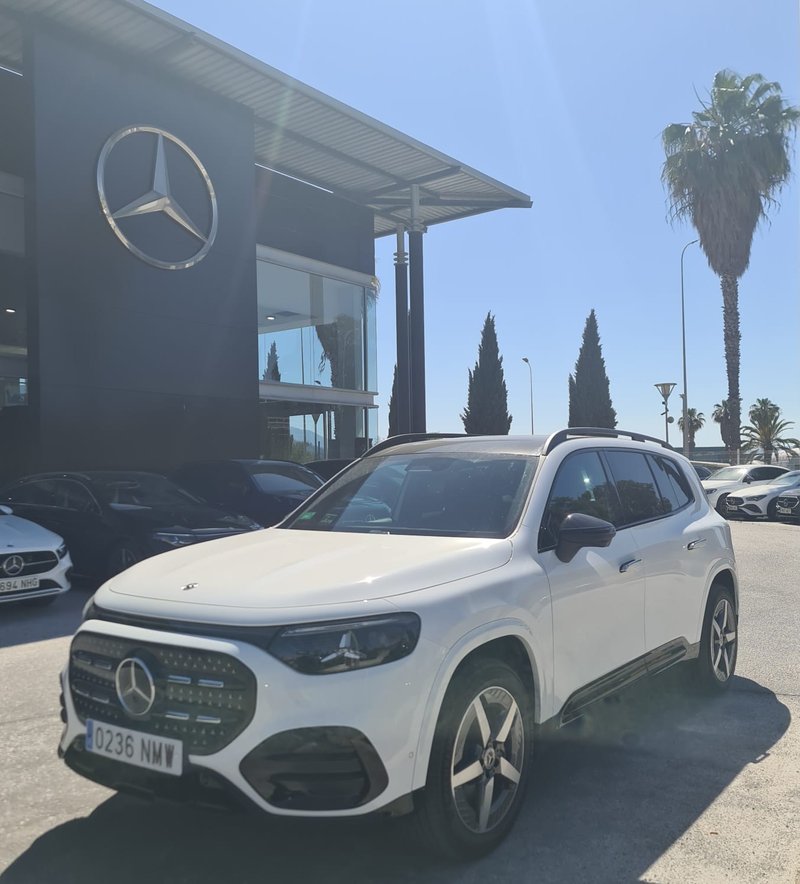 Mercedes-Benz GLB (X244) 2026 - foto 1