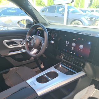 Mercedes-Benz GLB (X244) 2026