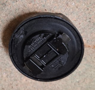 Tapones de radiador, aceite y agua coches clasicos