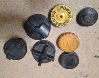 Tapones de radiador, aceite y agua coches clasicos