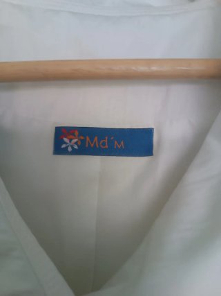 Gabardina mujer blanca