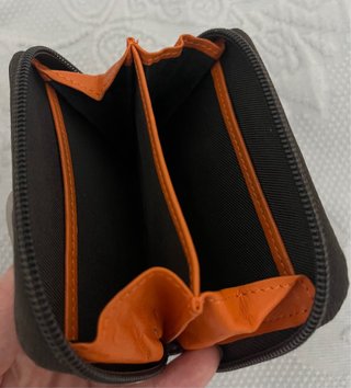 Monedero piel negro con aro y llavero