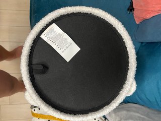 Pouf portaoggetti bianco a forma di orso