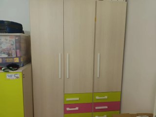 Mueble juvenil 3 puertas y cajones