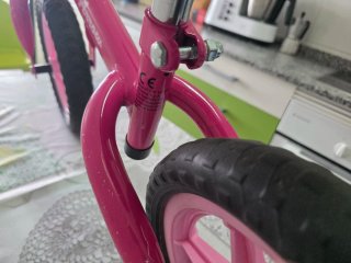 Bicicleta sin pedales Chicco Pink Arrow