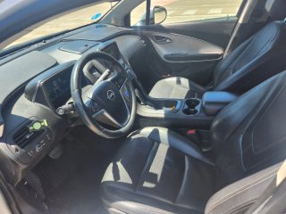 Opel Ampera 2012