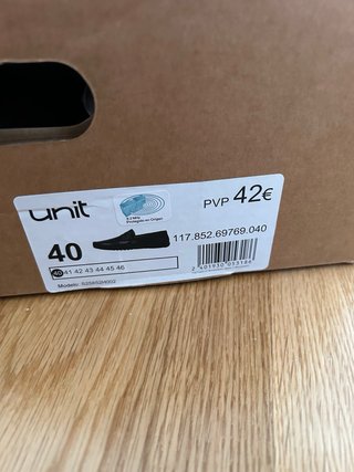 Mocasines negros unit verano casi nuevos.