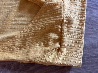 Top SHEIN cruzado amarillo XS